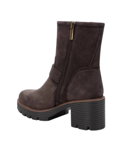 Bota alta Carmela de piel en color taupe