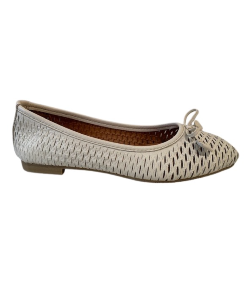 Sandalia de piel con cuña baja muy cómdas