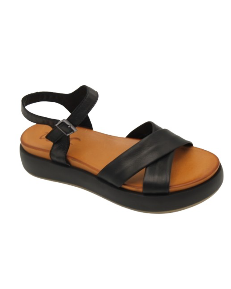 Sandalia de piel con cuña baja muy cómdas