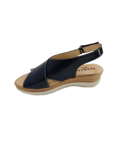 Sandalia de cuña y plataforma muy cómoda negra