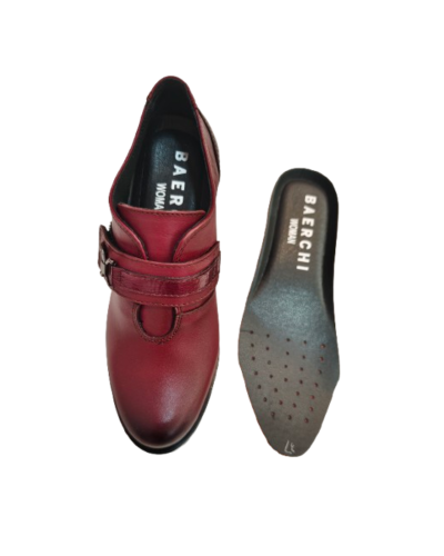 Zapato abotinado baerchi de señora color burdeos es de piel muy blandita y cómodo perfecta para todo el día. Con un tacón medio