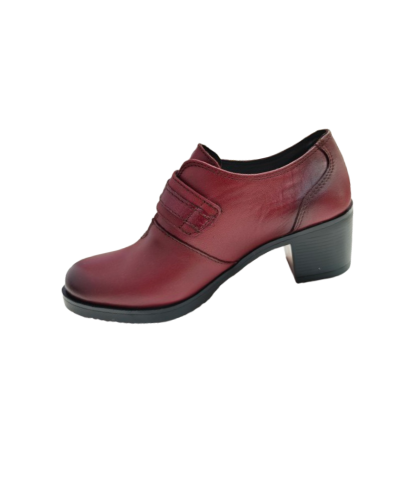 Zapato abotinado baerchi de señora color burdeos es de piel muy blandita y cómodo perfecta para todo el día. Con un tacón medio