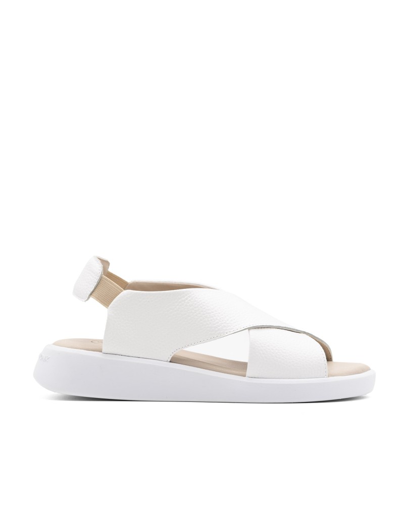 Sandalia cómoda de verano color blanco y para ponerlo con elástico