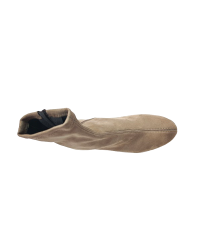 Botín de señora Duit sand con cuña media elástica y adaptable a tu pierna, si quieres una bota cómoda para todo el invierno esta