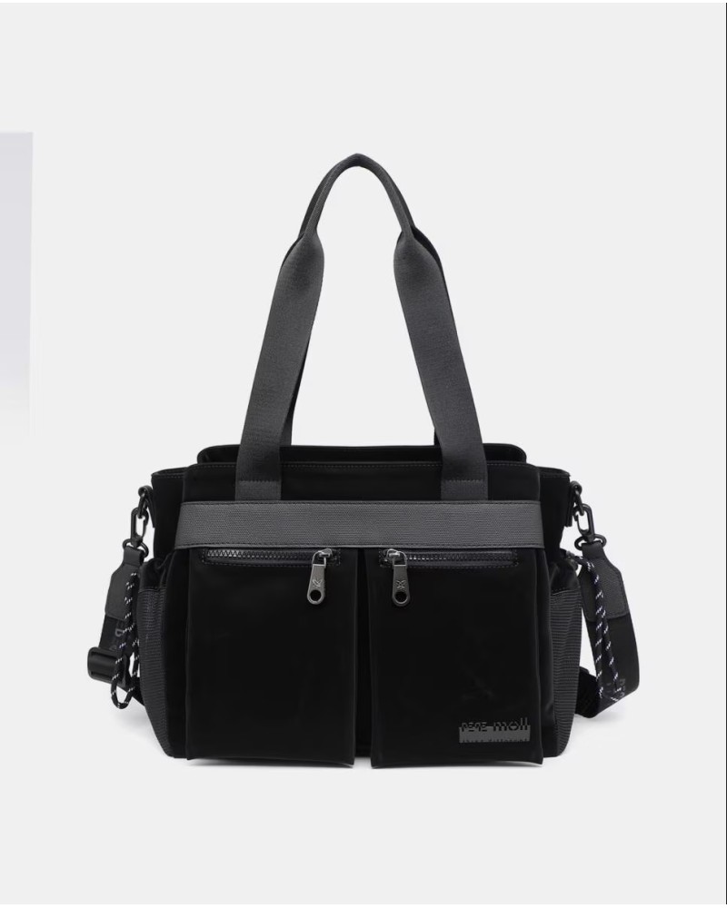 Bolso señora Pepe Moll Bolso con bolsillos de Pepe Moll  . Sin duda la acompañante perfecta para el día a día y que puedes lleva