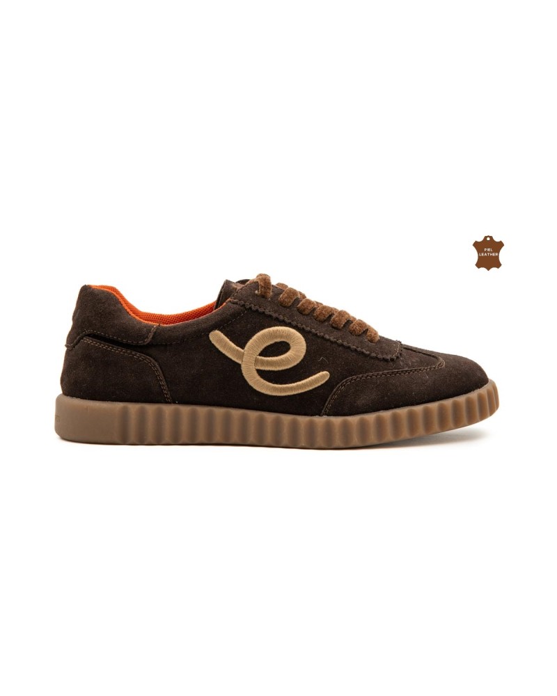 Deportiva Elena bloom color marrón chocolate